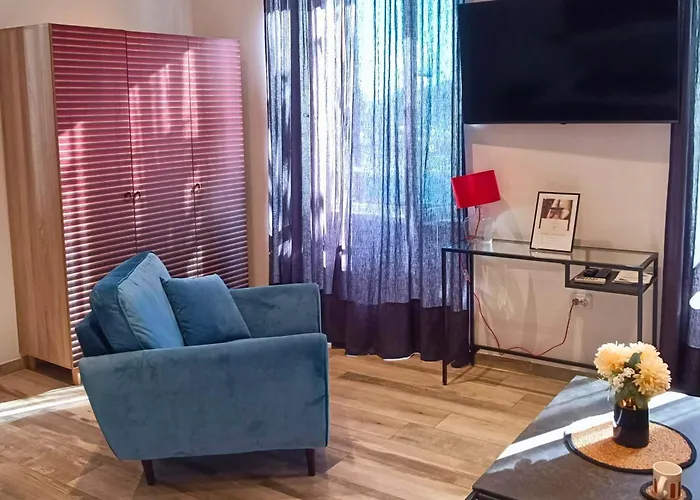 Life Apartman *