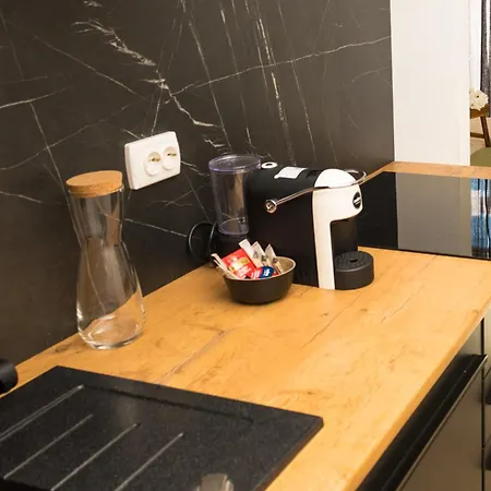 Life Apartment